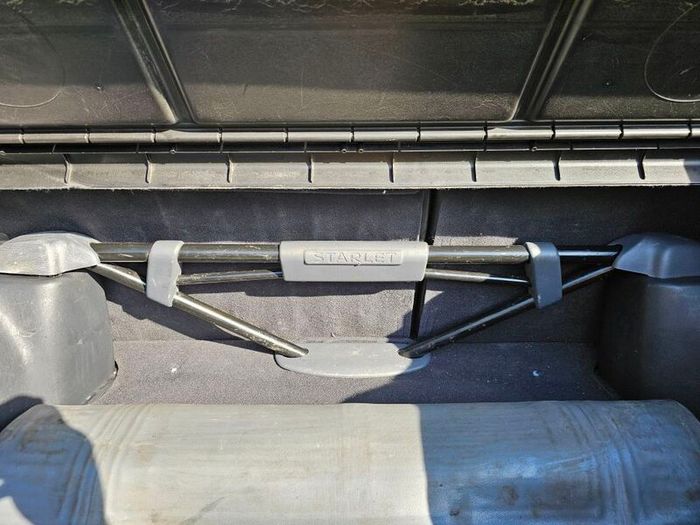 toyota starlet optional extra rear brace