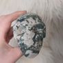 Druzy moss agate skull Image 7