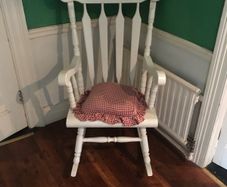 Nursery chair