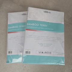 mattress protector x2
