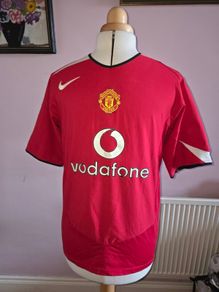 Manchester United 2004/06 Home Jersey - Medium size