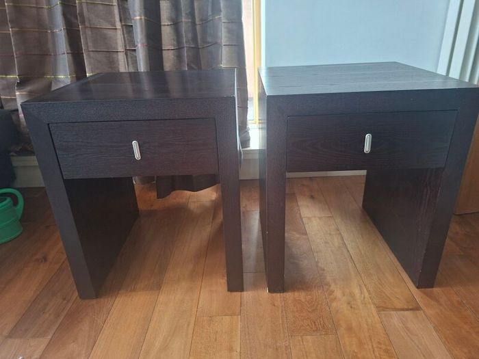 Bedside Lockers (x2)