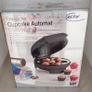 Cupcake Muffin Maker 7 Cupcakes Brand New in Box Image 3