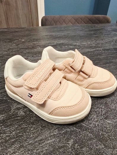 children's runners size 5.5uk
