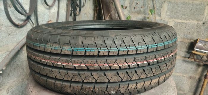 brand new tyre 195/60/16