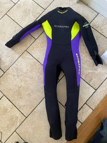 wetsuit