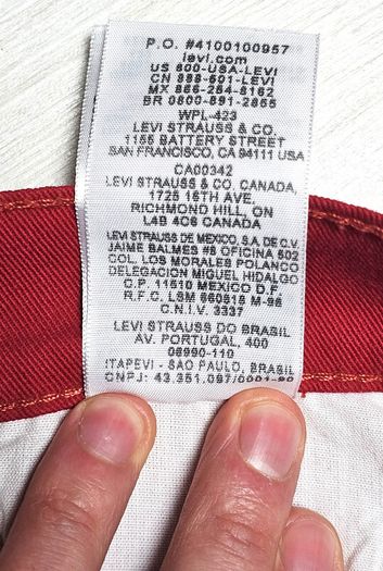 Levi Strauss & Co 511 Jeans Vintage Red Size: W33 L32