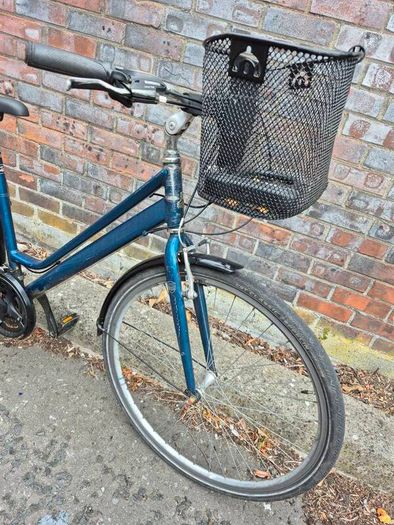 lady's used bike