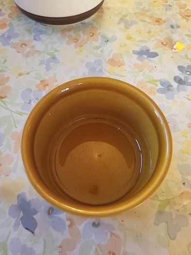 Kilrush pottery sugar bowl