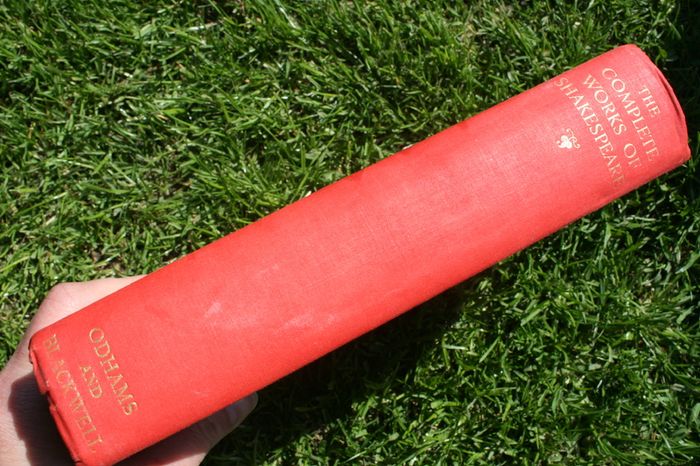The Complete Works of William Shakespeare/Odhams and Blackwell /1947