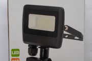 Status Padua 10w LED PIR Floodlight Floodlamp 900 Lumen Black
