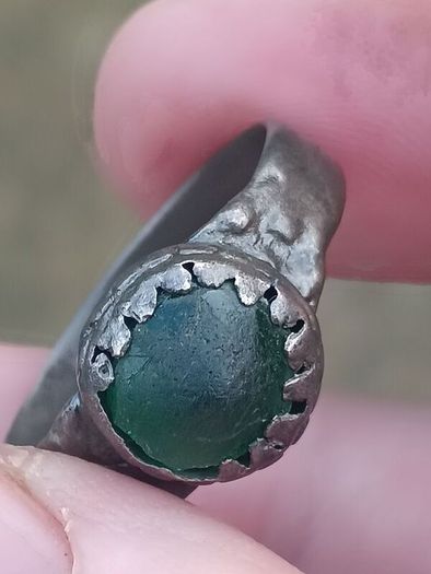 Medieval Nomad Green Garnet Bronze Ring 9th-13th AD