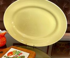 Arklow Pottery Ireland Farmhouse Kitchen Display Platter Pale Yellow 1960s