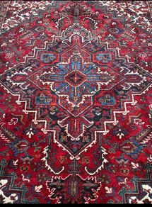 Classic Large Persian Heriz Hand Knotted Carpet Rug