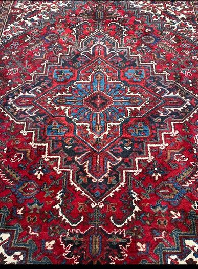 Classic Large Persian Heriz Hand Knotted Carpet Rug