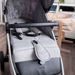 Mybabiie MB160 Pushchair