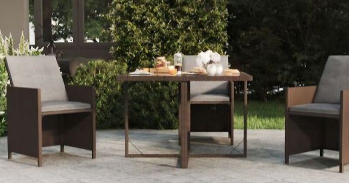 Garden table