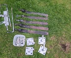 gate hinges