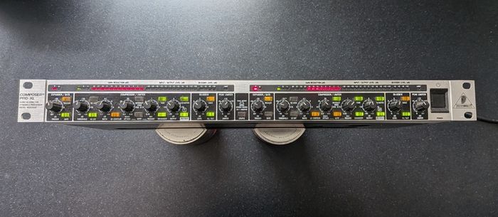 Behringer Composer Pro XL (MDX2600) - 2 Channel Compressor