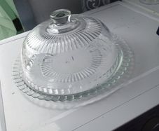 Cake/Cheese Dome. In pristine condition