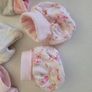 Newborn hat mittens bootie bundle Image 2