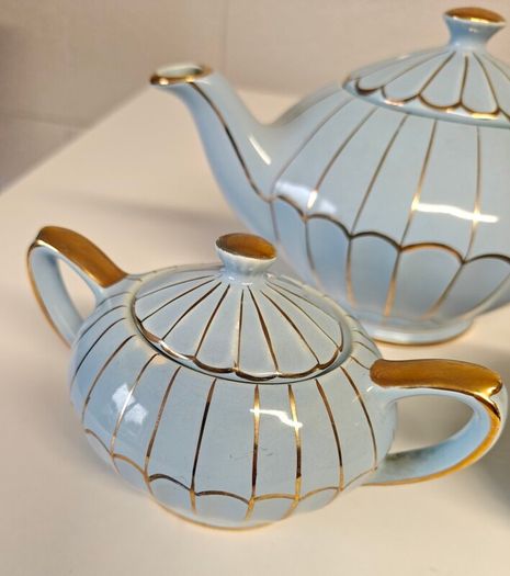 Elegant Vintage Sadler Baby Blue Tea Set