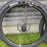 crankbrothers synthesis enduro carbon wheelset Image 5