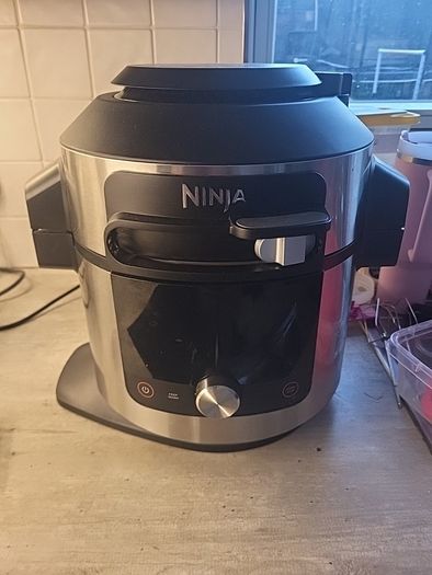 Ninja Foodi Max 15-in-1 Airfrier OL750UK
