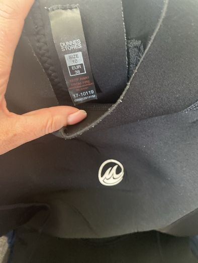 wetsuit