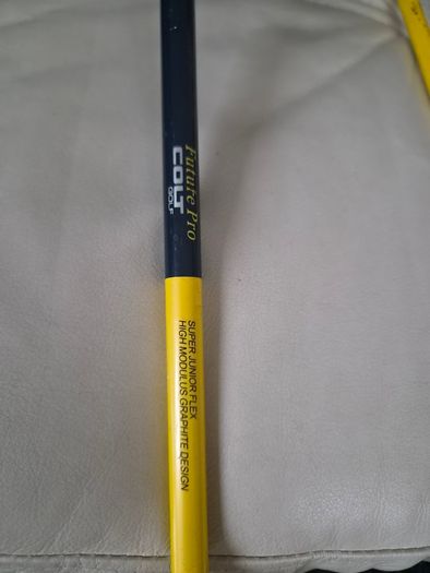Junior golf club