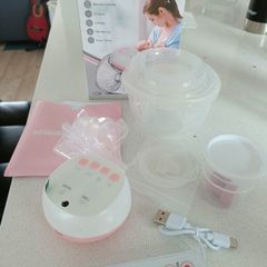 Breast pump barely used.