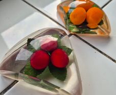 Paperweights x2 Vintage Midcentury Lucite fryit paperweights