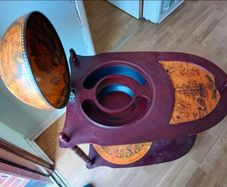 Globe Drinks Table