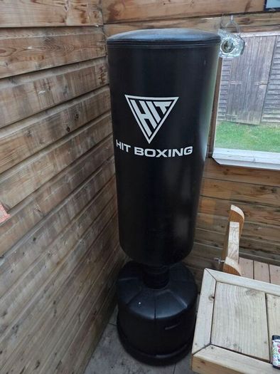 freestanding boxing bag