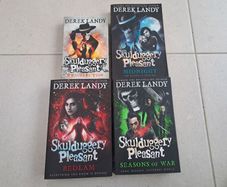 Skulduggery Pleasant Books Bundle