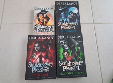 Skulduggery Pleasant Books Bundle
