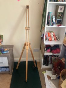 Collapsible easel