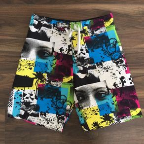 Men's Shorts: Size L