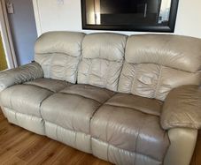Free Couches - reclining
