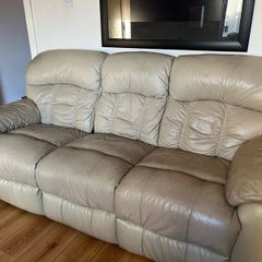 Free Couches - reclining
