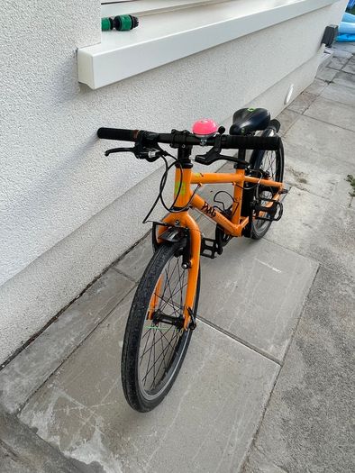 Frog bike 52