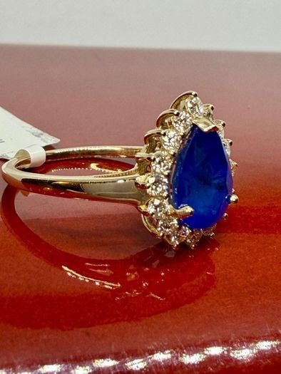 Diamond LUXURIANT Premium Vietnamese Cobalt Blue Spinel and Lab Grown Diamond Ring