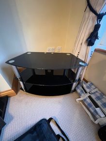2 Glass TV stands
