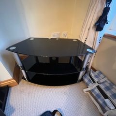 2 Glass TV stands