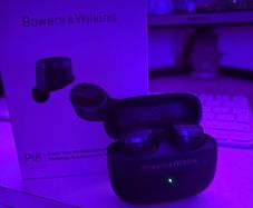 Bowers Wilkins pi 8