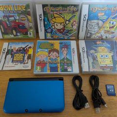 Nintendo 3DS XL blue