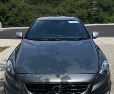 161 Volvo V40 R-design New Nct