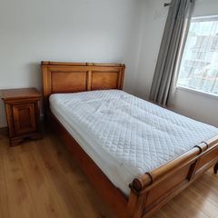 Solid Wooden King Bed & Matching bed side Lockers