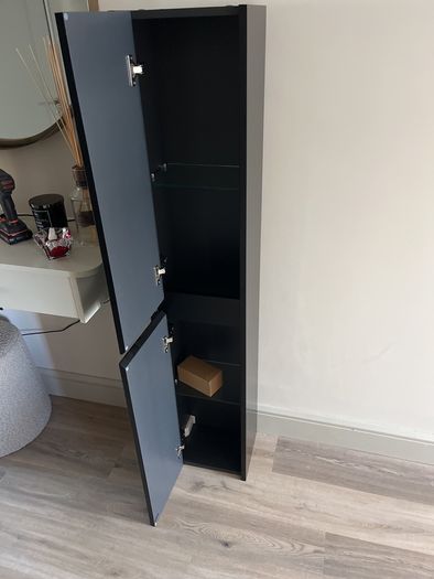 NEW cabinet SONAS mat black.