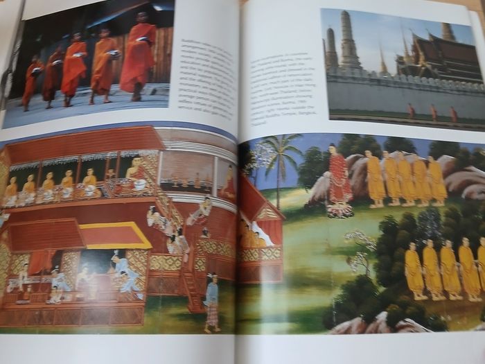 Buddha The Intelligent Heart Alistair Shearer Thames and Hudson Art and Imagination PaperbackBuddha The Intelligent Heart Alistair Shearer Thames and Hudson Art and Imagination Paperback